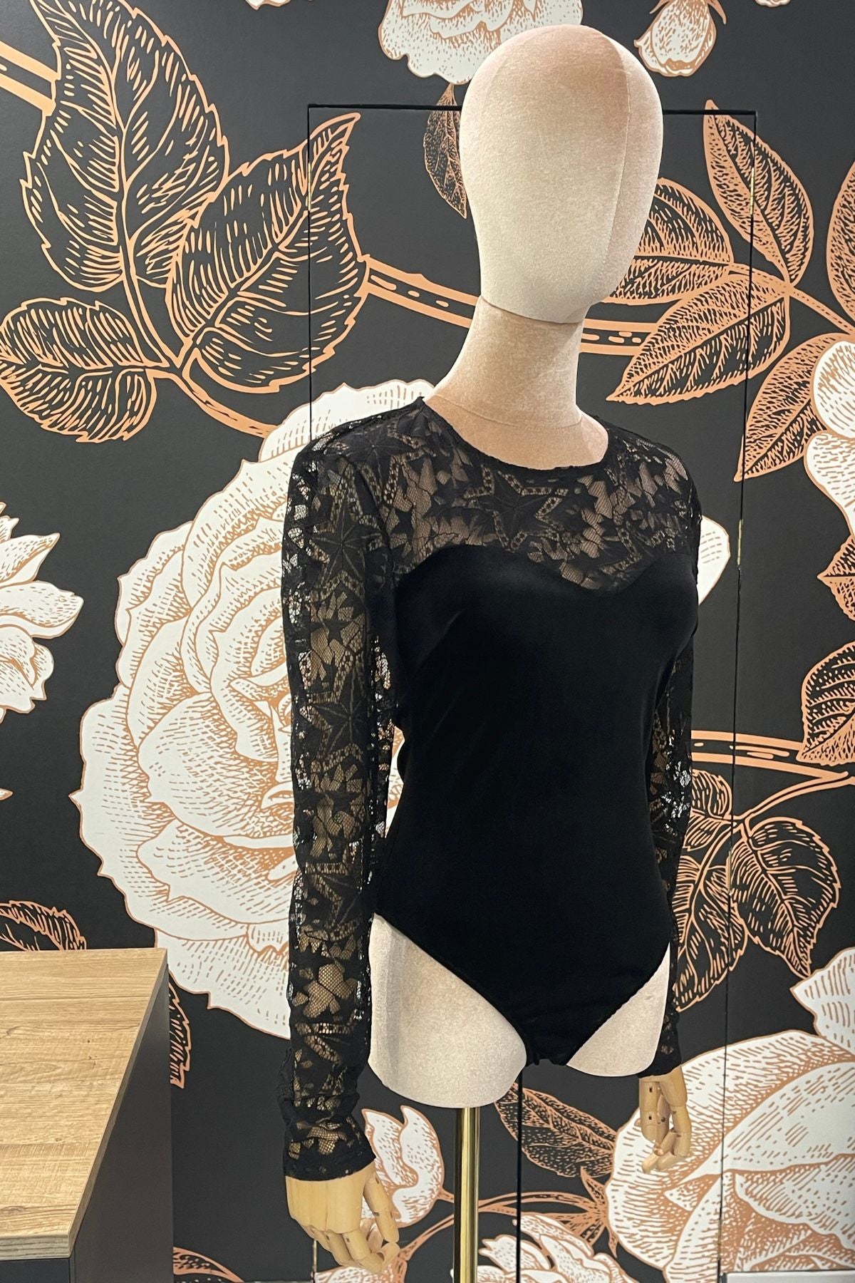 Body in pizzo e velluto - Haveone
