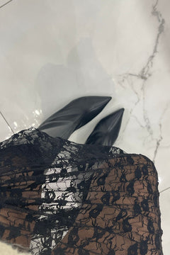 Gonna midi in pizzo nero con shorts - Vicolo