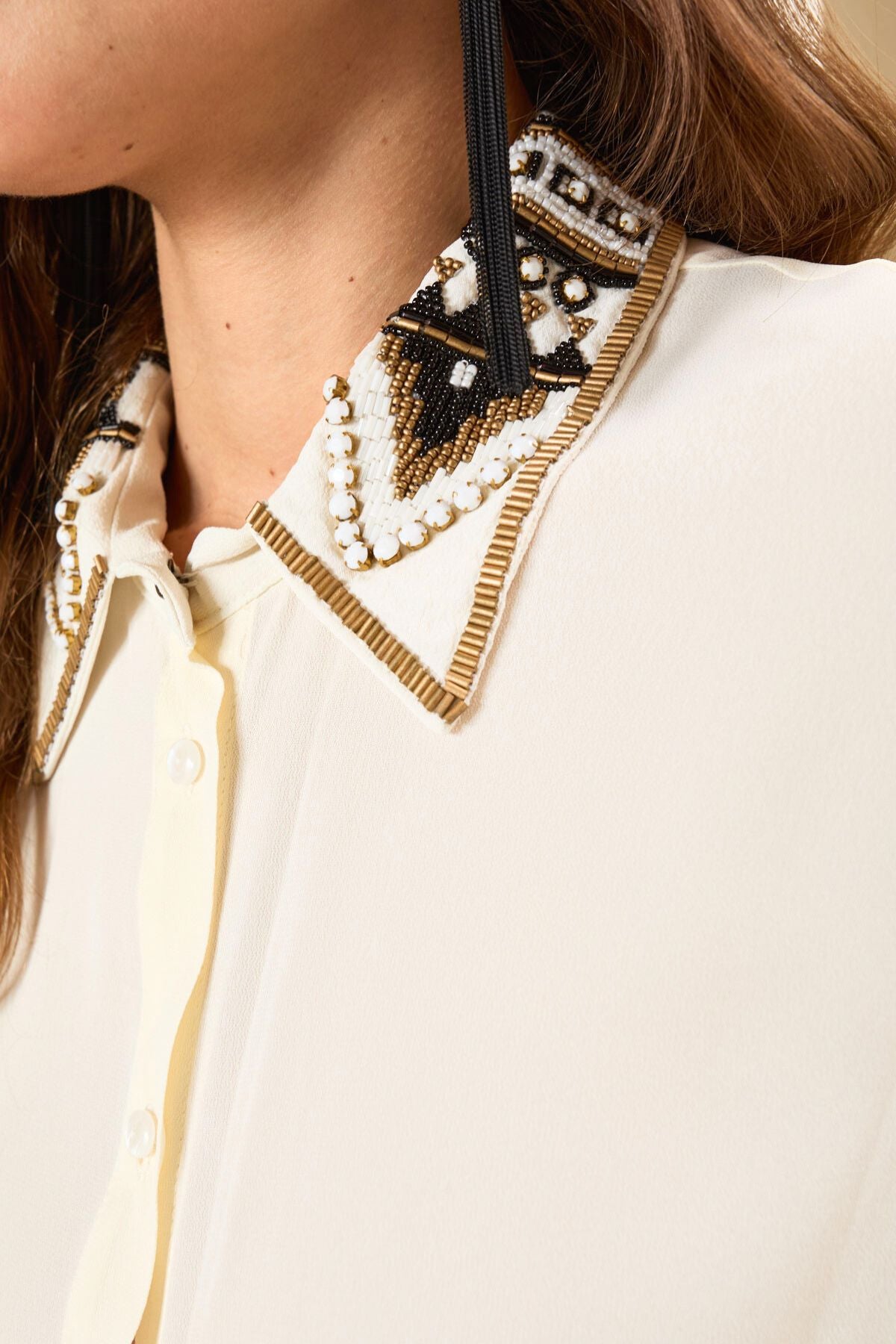 Camicia con colletto perline panna - Souvenir Clubbing
