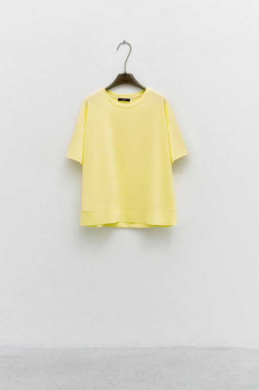 T-shirt cucitura sul fondo giallo - Lumina